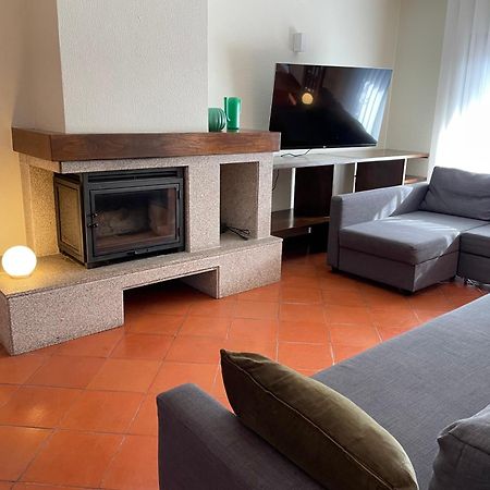 Casa Do Paco Villa กิมาไรส์ ภายนอก รูปภาพ