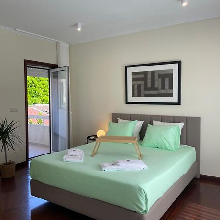 Casa Do Paco Villa กิมาไรส์ ภายนอก รูปภาพ