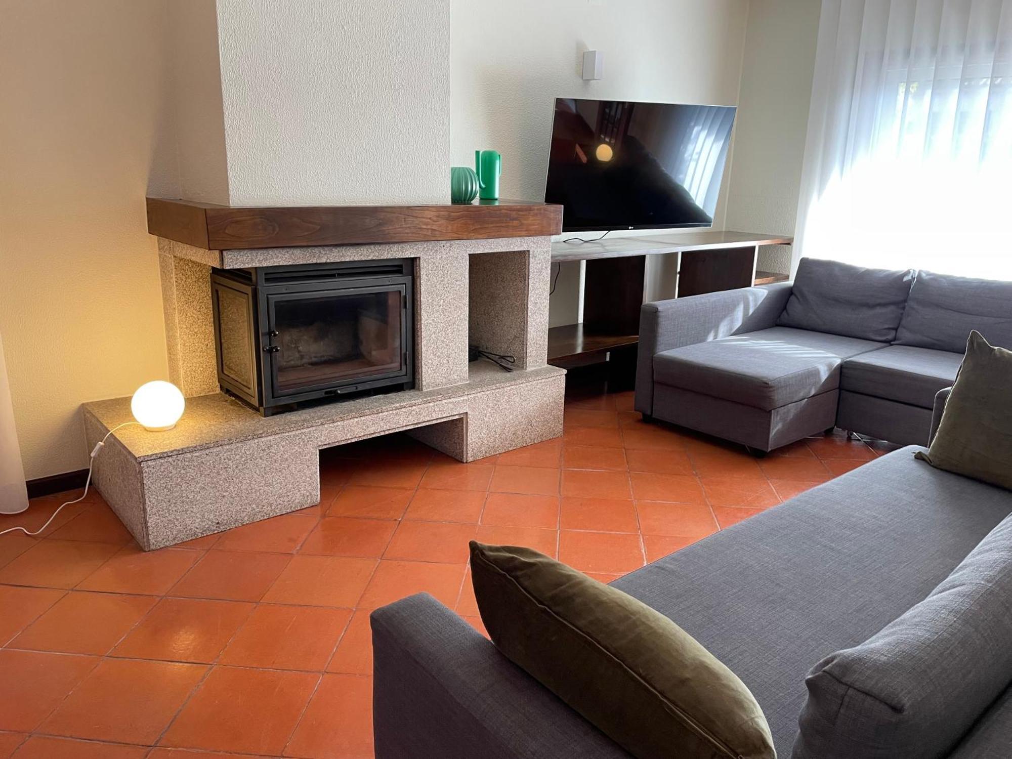 Casa Do Paco Villa กิมาไรส์ ภายนอก รูปภาพ