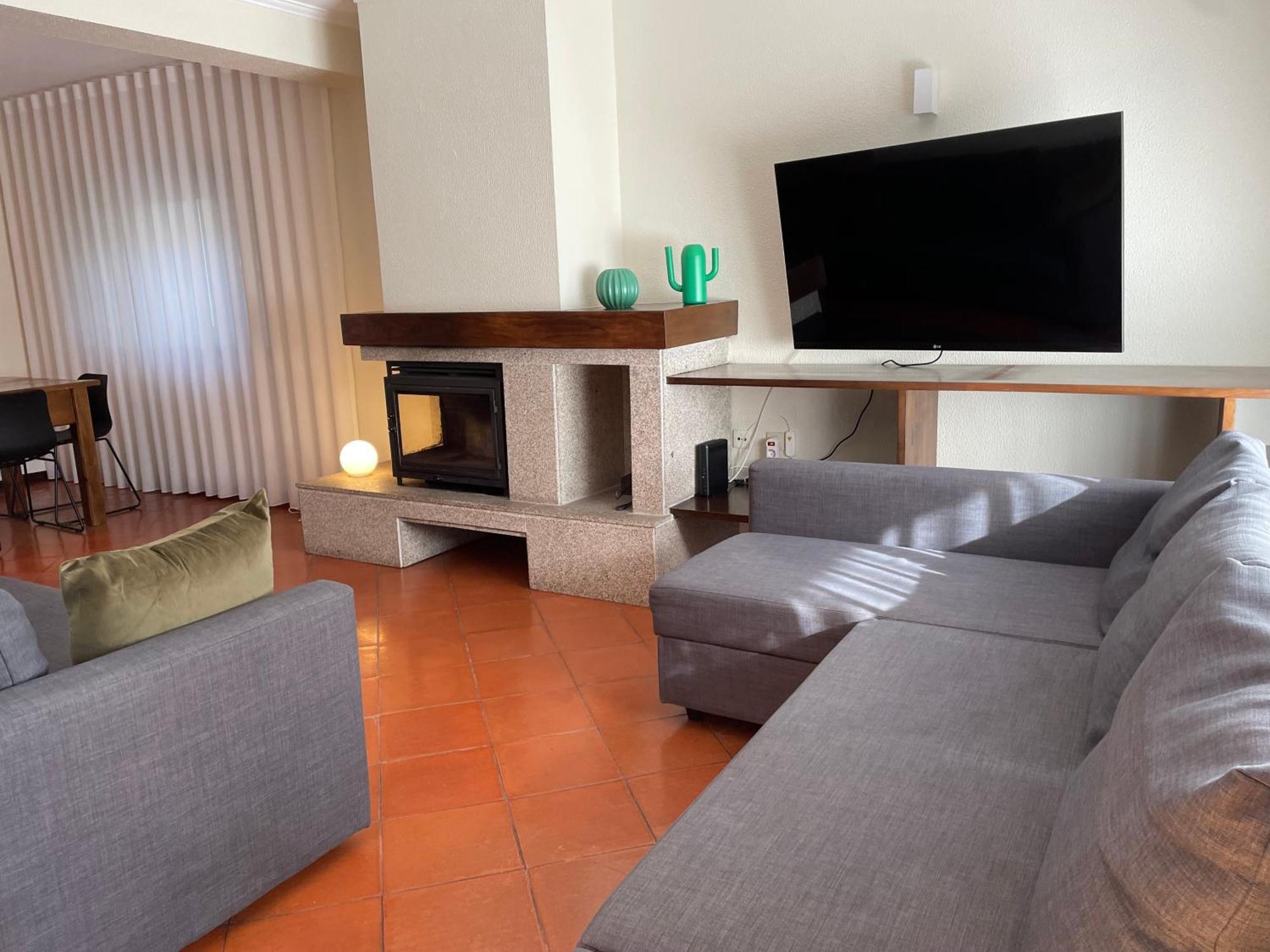 Casa Do Paco Villa กิมาไรส์ ภายนอก รูปภาพ